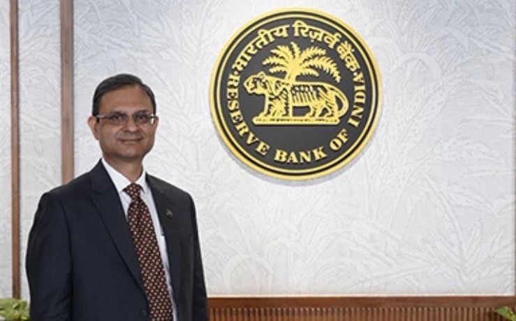 India’s central bank holds its key interest rate steady at 5.5%
