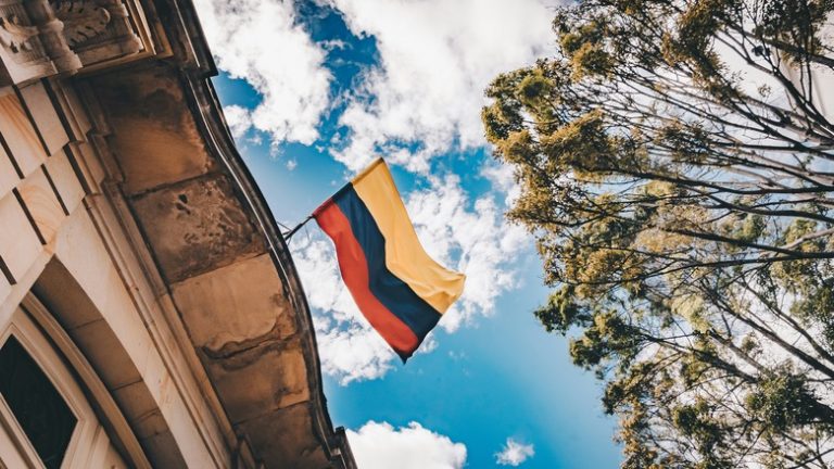 Trump escalates feud with Colombia, vows new tariffs, aid freeze amid drug conflict